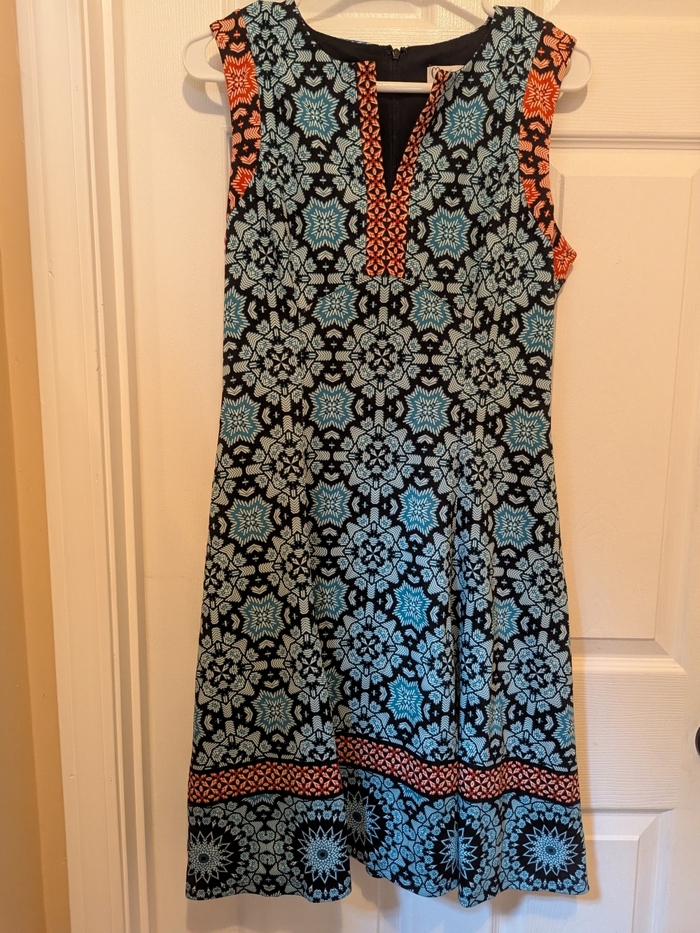Maggy London Black, Turquoise and Coral Sleeveless Patterned Dress